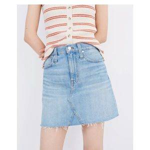 NWT Madewell denim skirt